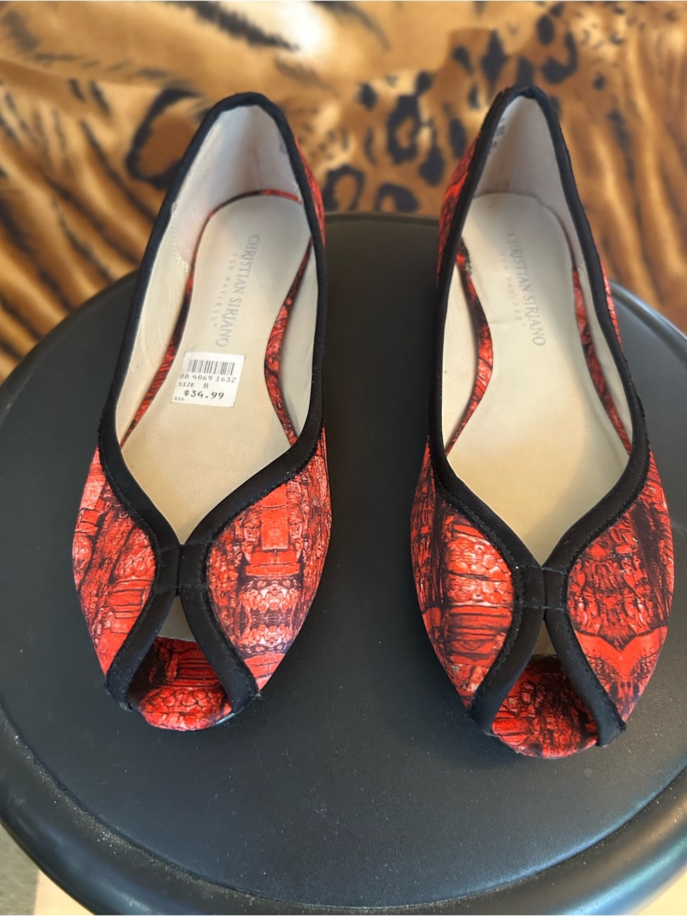 Christian Siriano Red and Black Peep-Toe Flats. Ballerina Open toe EUC